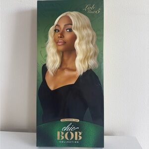 Sensationnel Chic Bob Lob Unit 5 Wig - Pearl Blonde